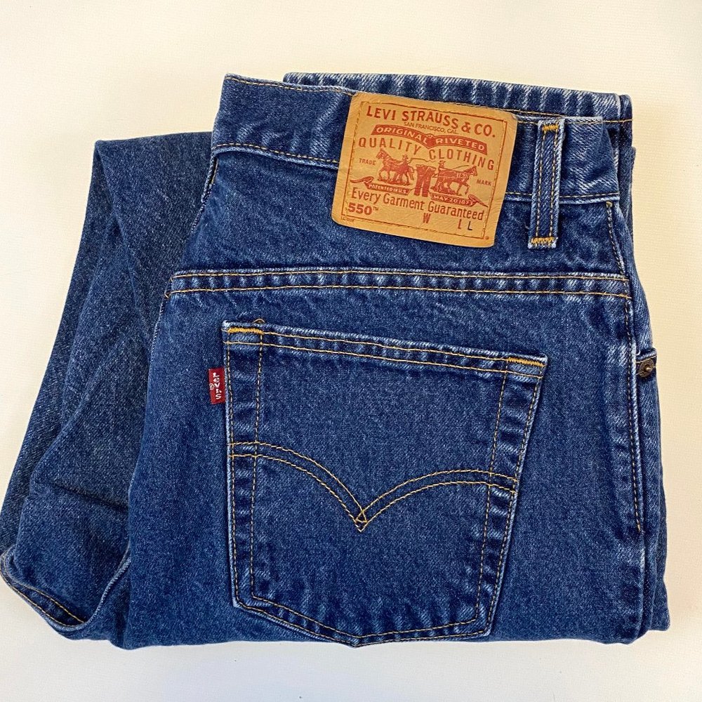 Vintage Levi's 550 Relaxed Fit Tapered Leg Jeans